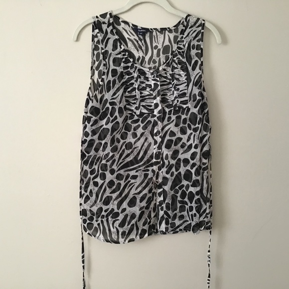 Beautiful Women’s Blouse & Top - Picture 1 of 2